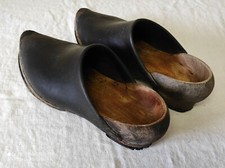 Ancienne paire de Sabots en