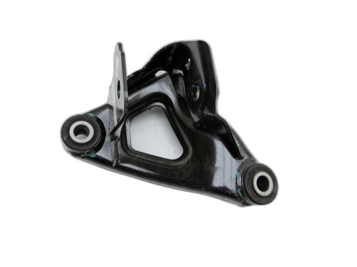 Fixation moteur gauche avant
