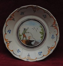 rare assiette faïence Nevers