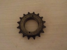 ROUE LIBRE DE CHAINE 16 DENTS