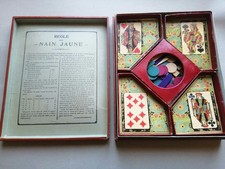 UNE ANCIENNE BOITE  JEU DU