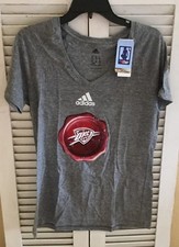 NWT NBA Oklahoma City Adidas Womens Size XL SS Screen Print T-Shirt Gray 