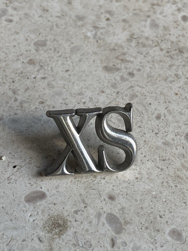 Pin parfum arthus - pin’s,