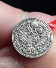 D101103 bouton d'uniforme