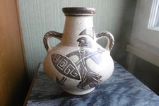 ACCOLAY.vase decor africaniste