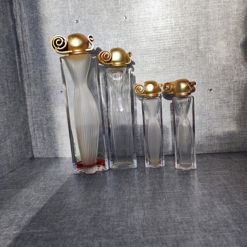 Lot flacons de - , parfum