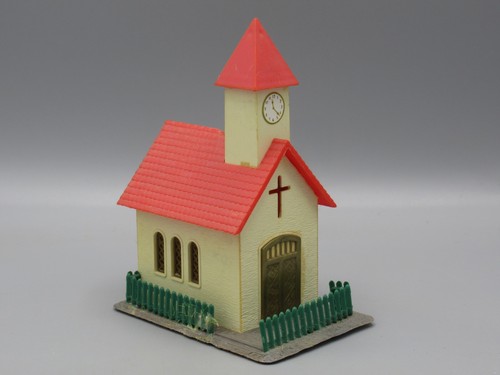 Chapelle blanche avec - , horloge