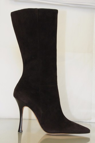 1395 new manolo blahnik gatti - $1395,