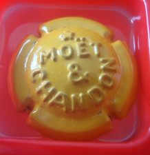 Capsules de champagne MOET ET CHANDON N° 147