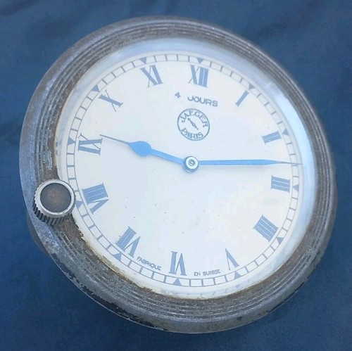 Montre tableau bord - de,