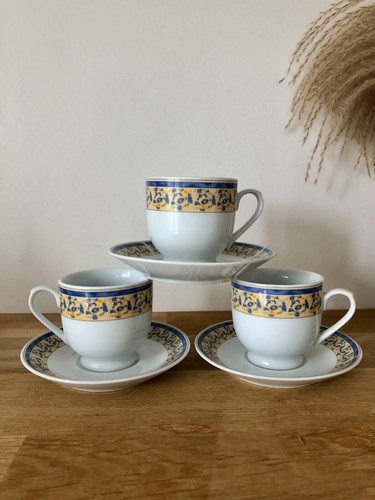 Lot tasses café et - 3,