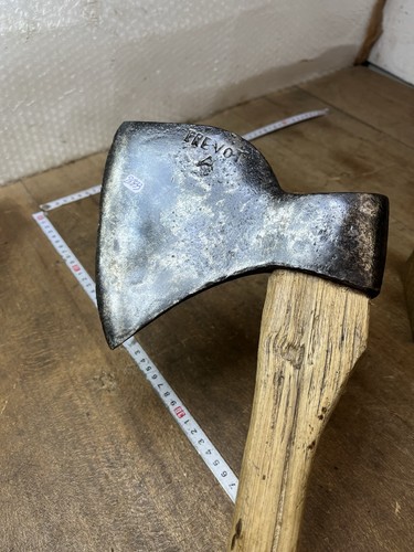 Hache prevot outil ancien - prevot,