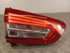 Feu arriere secondaire gauche