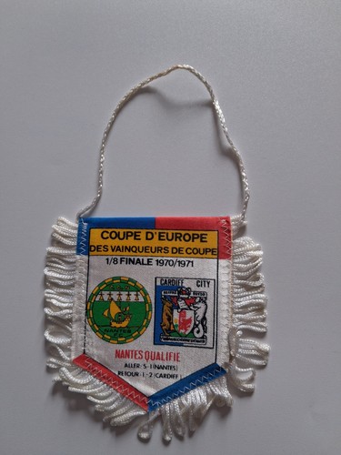 Fanion football coupe - football, d'europe