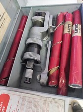 Extrudeur à tubes pour piquages de de 12 à 42mm coffret complet marque UNICUM