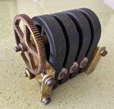 Ancien Moteur démarrage magnéto de téléphone à Manivelle Curiosité