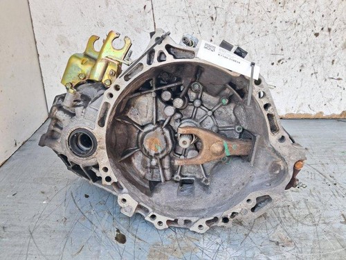 303000d040 boîte vitesse - 303000d040,
