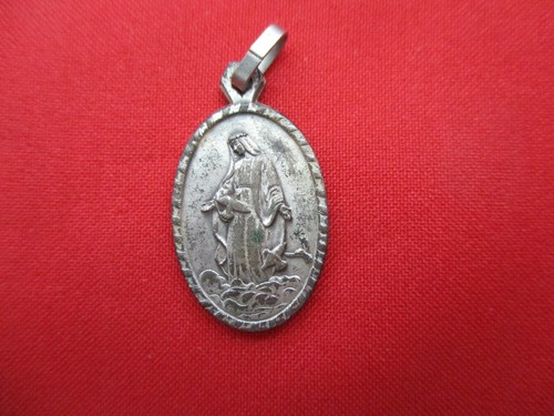 Ancienne medaille religieuse - ancienne,