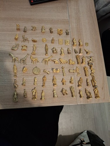 Lot feves doré plusieurs - 67,