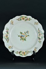 Assiette en faience ancienne du Sud Ouest Toulouse fin  18 ème beau décor 