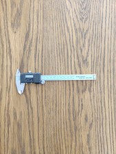 Pied à coulisse numérique LCD digital 150mm micromètre Caliper règle précision