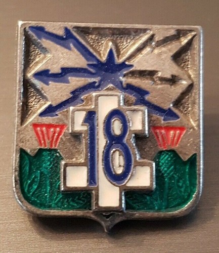 Insigne militaire numéroté - insigne,