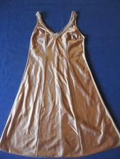 Nuisette N°25 combinaison fond de robe chemise à bretelles dentelle T38/40