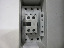 Contacteur de puissance Eaton DILM40 18,5 kW/400 + interrupteur auxiliaire Ea...
