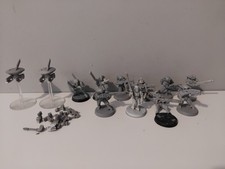10 guerriers + drones Empire