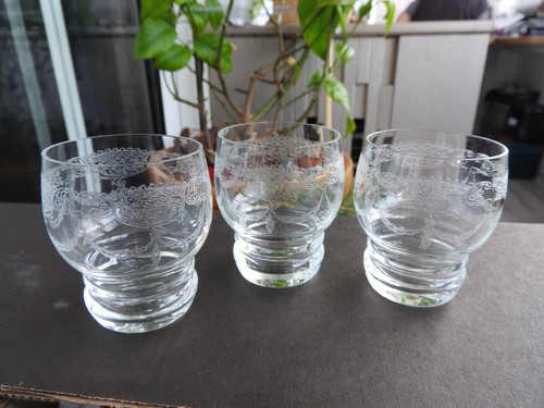 Anciens verres liqueur - anciens, à