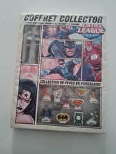 FÈVES CRAYON SUPERMAN BATMAN