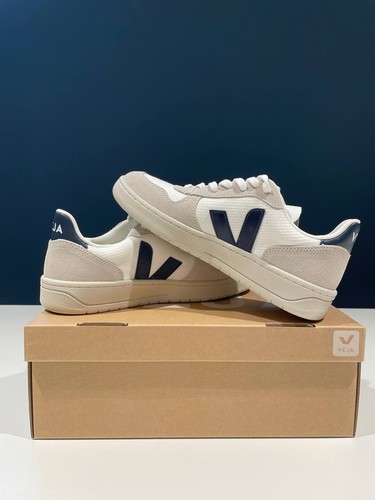 Veja mesh white - v-10, b-mesh