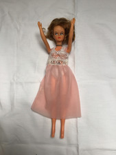 Tenue pour poupée mannequin