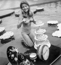 * Karen Cheryl  - Exclusive RARE PHOTO  N 049 *