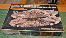 RARE  MAQUETTE CYCLON  BASE  STAR  BATTLESTAR GALACTICA  MONOGRAM
