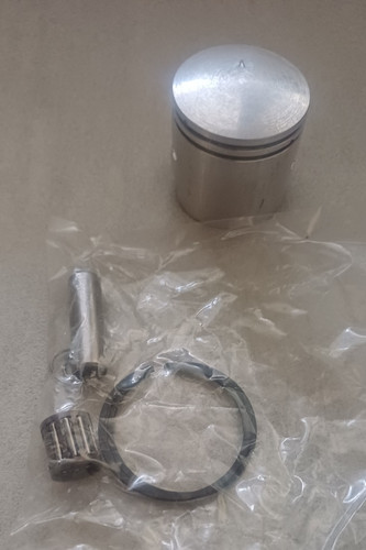 Piston complet taille haie
