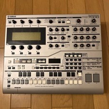 Yamaha RS7000 Music Production