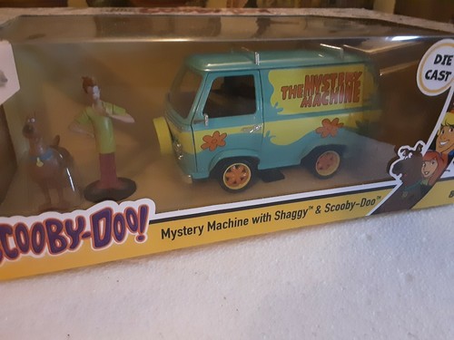 Scooby doo mystery machine - scooby-doo,