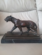 Panthere En Bronze signé Barye et marque fondeur 21,5 x 9,4 cm