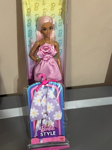 Barbie hyt94 fashionistas - barbie,