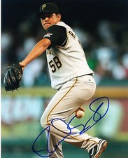ROMULO  SANCHEZ     PITTSBURGH  PIRATES SIGNED 8X10