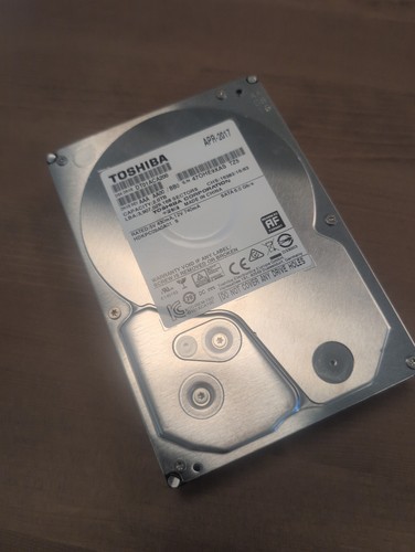Toshiba dt01 2to sata iii - sata, 3,5"