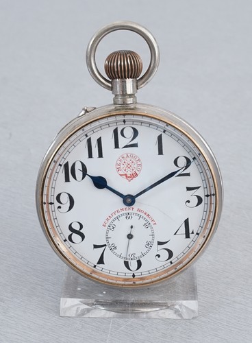 Noble grande montre gousset - à,