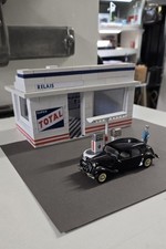 GARAGE MINIATURE STATION TOTAL 1/43