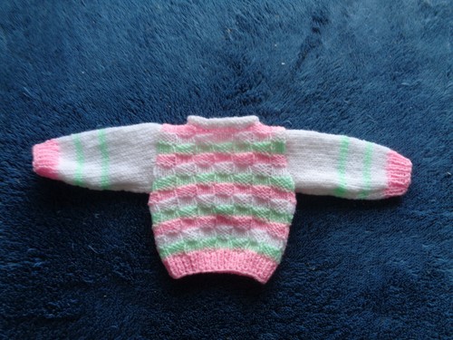 Vêtement pull poupée - vêtement,