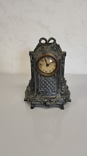 Pendule horloge poser - horloge, a