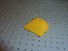 LEGO Yellow Slope Brick 45 3x4