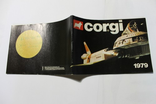 Petit catalogue jouet corgi - petit,