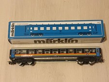 MARKLIN -Ref: 4118 -SNCB-VOITURE COUCHETTES " RAILTOUR " 2e CLASSE-Ech HO -METAL