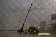 Nissan Micra V (K14) 1.0 Antenne Électrique Antennfuß avec Harnais